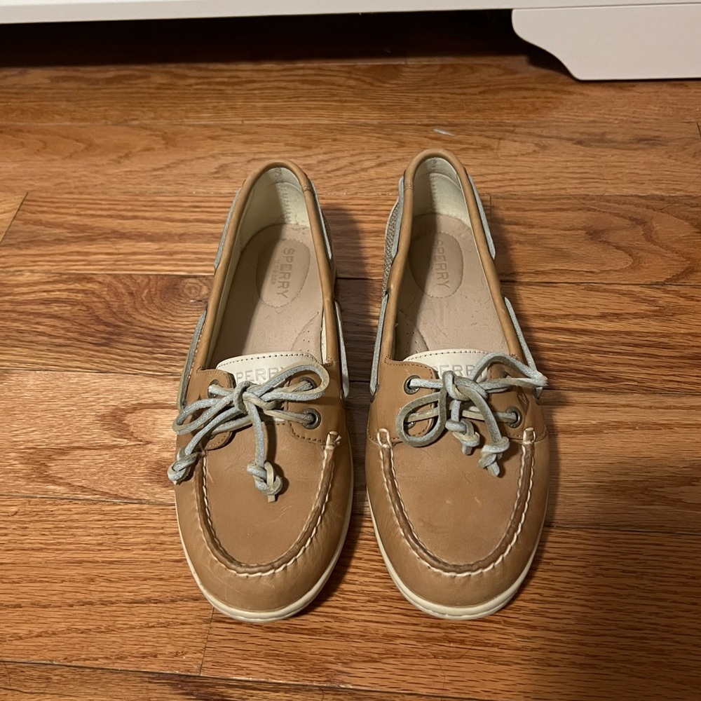 Sperry Women's Angelfish Varsity Boat Shoe size 8